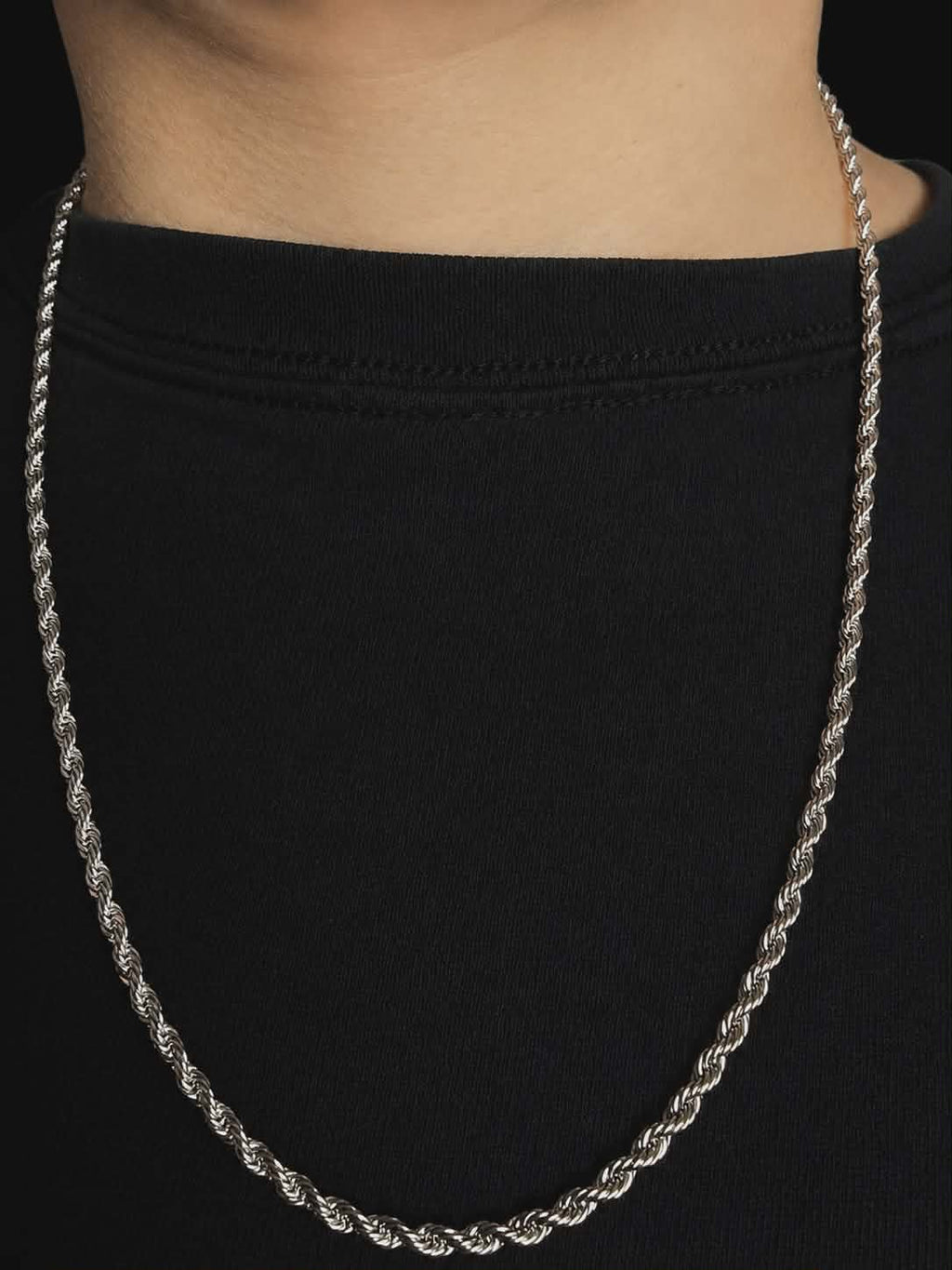 Chaîne torsadée élégante