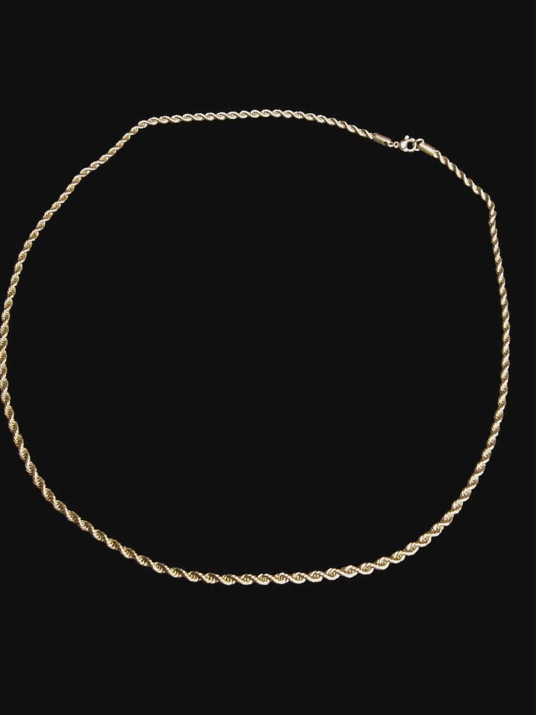 Chaîne torsadée élégante