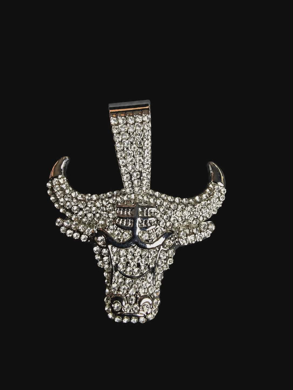 pendentifs taureaux